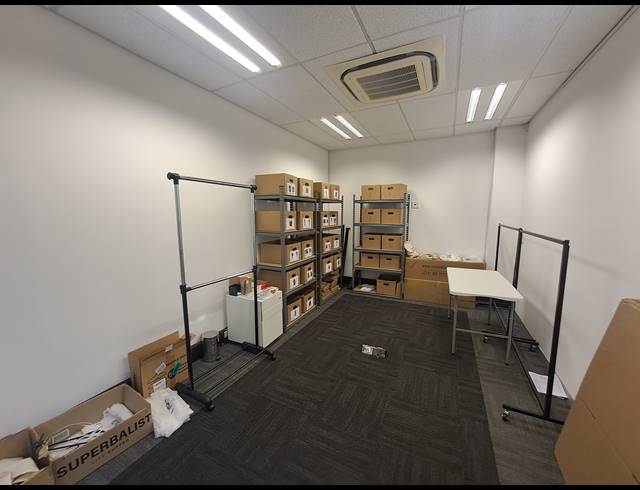 279M² OFFICE TO LET IN SANDHURST